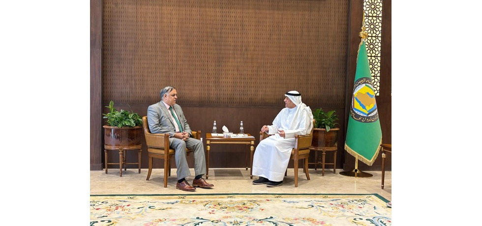 Ambassador Dr Suhel Ajaz Khan met with Secretary General  H.E. Jasem Al Budaiwi, Secretary General of the Cooperation Council for the Arab States of the Gulf on November 17, 2024